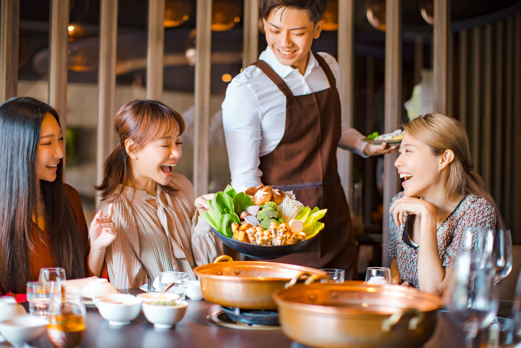 Khám phá văn hóa Nhật qua ngành Tokutei nhà hàng